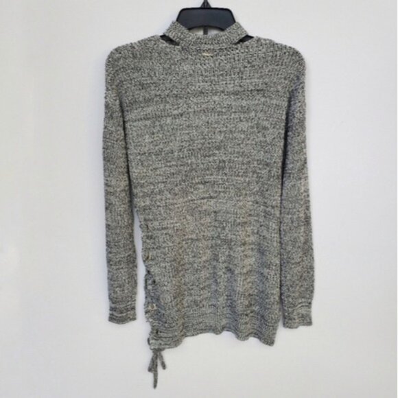 NWT Guess Sweater Lace Up details Size Small - Picture 9 of 15